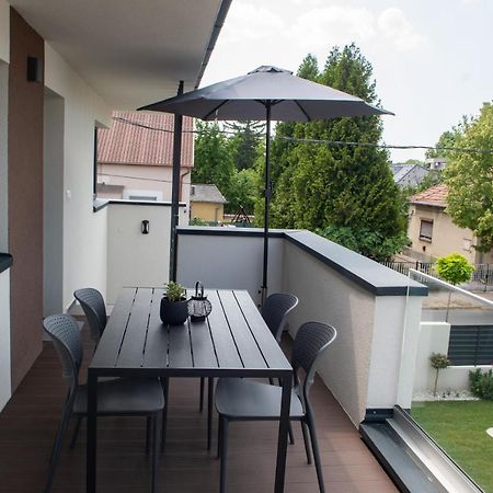 Tempo Apartman Siofok Appartement Buitenkant foto