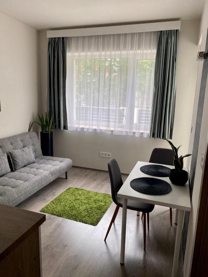 Tempo Apartman Siofok Appartement Buitenkant foto