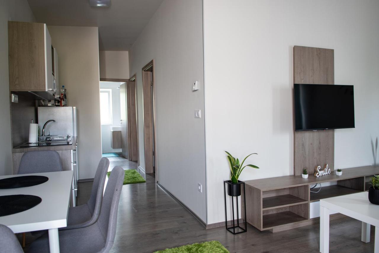 Tempo Apartman Siófok Buitenkant foto